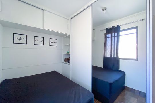 Apartamento à venda com 2 quartos, 52m² em Califórnia, Belo Horizonte