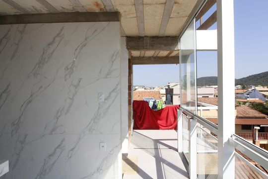 Varanda de apartamento para alugar com 3 quartos, 91m² em Peró, Cabo Frio
