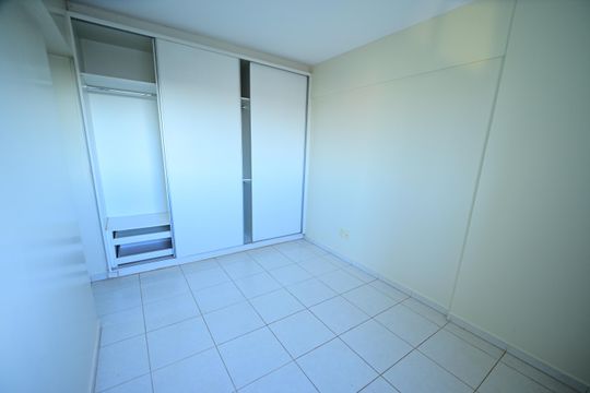 Apartamento para alugar com 3 quartos, 73m² em Vila Rosa, Goiânia