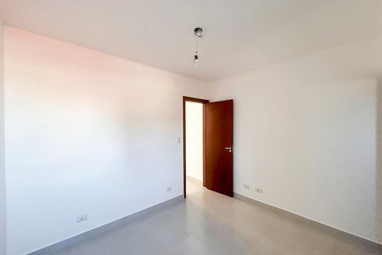 Quarto 1 - Suíte 1 de casa de condomínio à venda com 2 quartos, 71m² em Jardim Ubirajara, São Paulo