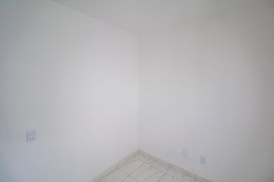 Quarto 2 de apartamento para alugar com 2 quartos, 44m² em Madureira, Rio de Janeiro