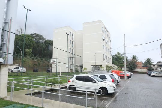 Fachada de apartamento para alugar com 2 quartos, 45m² em Jardim Alvorada, Nova Iguaçu
