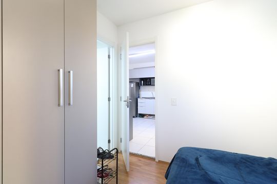 Quarto de apartamento à venda com 1 quarto, 32m² em Barra Funda, São Paulo