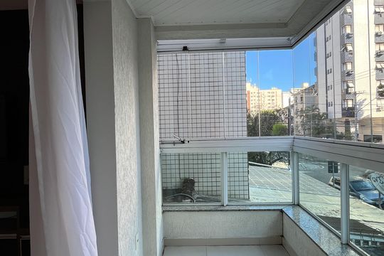 Varanda  de casa para alugar com 3 quartos, 307m² em Marapé, Santos