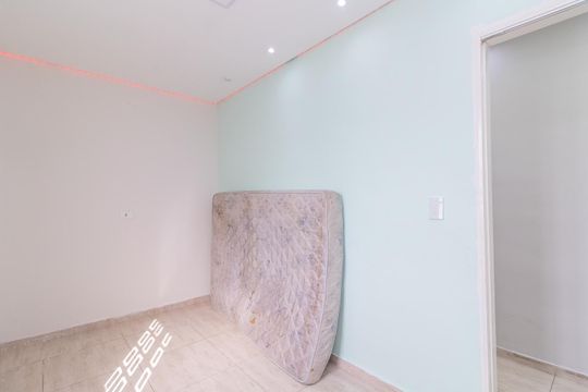 Quarto 2 de casa para alugar com 3 quartos, 84m² em Vila Frugoli, São Paulo