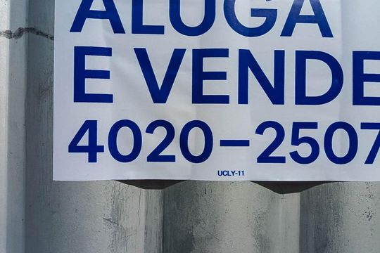 Placa de casa de condomínio para alugar com 5 quartos, 85m² em Encantado, Rio de Janeiro