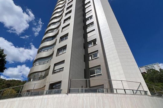 Fachada  de apartamento à venda com 4 quartos, 250m² em Santa Lúcia, Belo Horizonte
