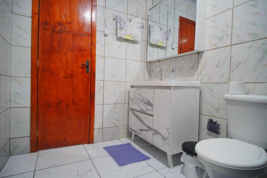 Banheiro de casa para alugar com 1 quarto, 80m² em Santos Dumont, São Leopoldo