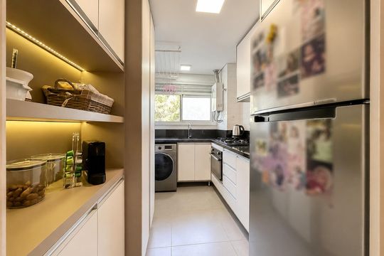 Cozinha de apartamento para alugar com 2 quartos, 61m² em Nonoai, Porto Alegre
