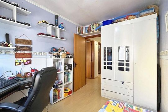 Quarto 2 de apartamento para alugar com 2 quartos, 62m² em Nonoai, Porto Alegre