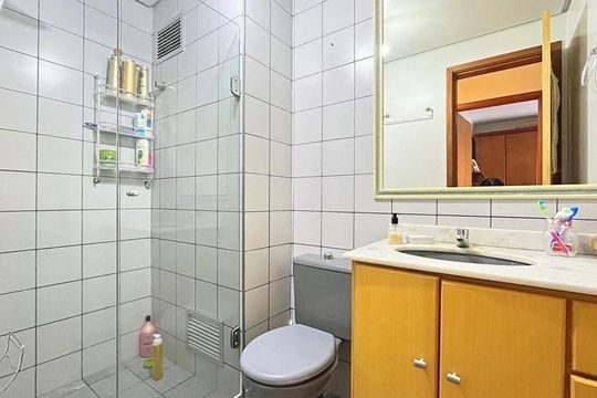 Banheiro de apartamento para alugar com 2 quartos, 62m² em Nonoai, Porto Alegre
