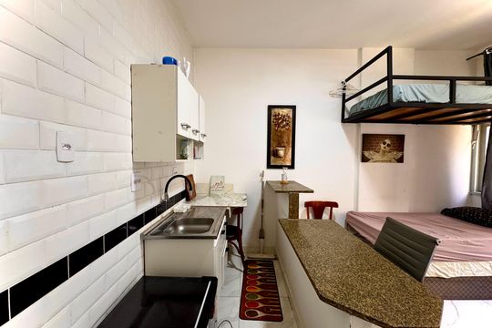 Kitnet/Studio para alugar com 1 quarto, 30m² em Centro, Rio de Janeiro
