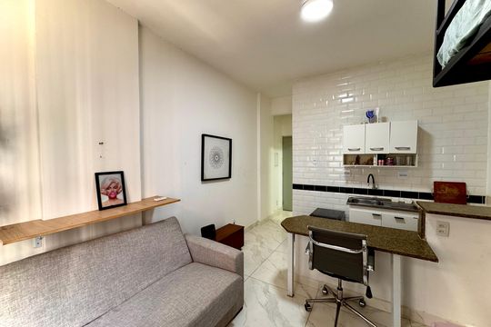 Kitnet/Studio para alugar com 1 quarto, 30m² em Centro, Rio de Janeiro