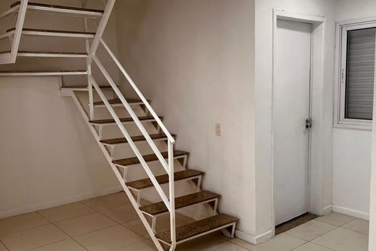 Sala de casa de condomínio à venda com 3 quartos, 91m² em Tanque, Rio de Janeiro