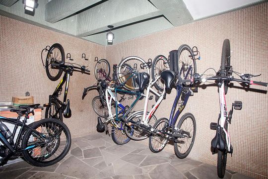 Área Comum - Bicicletário de apartamento à venda com 2 quartos, 70m² em Azenha, Porto Alegre