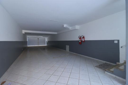 Garagem de apartamento para alugar com 3 quartos, 85m² em Vila Curuçá, Santo André