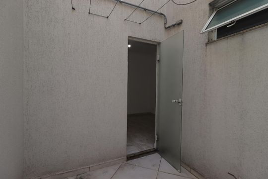 Quintal de apartamento para alugar com 3 quartos, 85m² em Vila Curuçá, Santo André