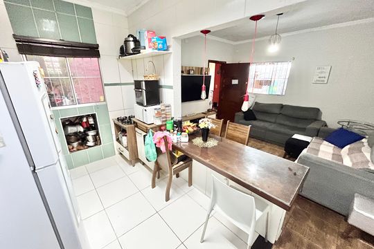 Cozinha de casa à venda com 4 quartos, 216m² em Vila Santa Maria, São Paulo