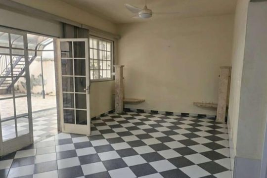 Casa para alugar com 4 quartos, 260m² em Padre Miguel, Rio de Janeiro