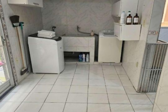 Área de serviço de casa para alugar com 4 quartos, 260m² em Padre Miguel, Rio de Janeiro