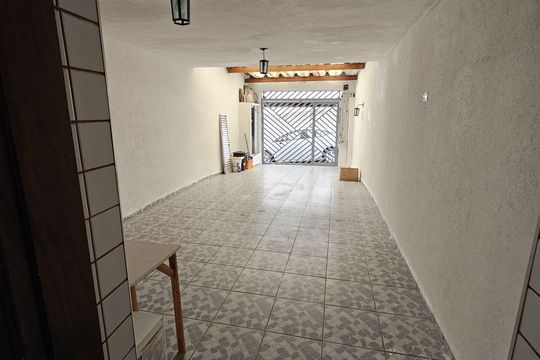 Garagem de casa à venda com 3 quartos, 140m² em Parque da Mooca, São Paulo
