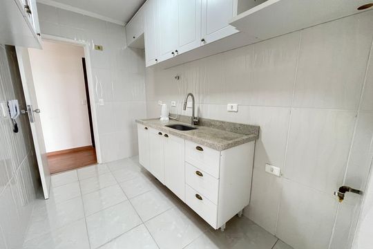 Cozinha de apartamento para alugar com 2 quartos, 63m² em Jaguaré, São Paulo
