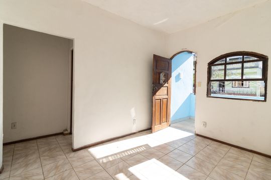 Casa para alugar com 2 quartos, 60m² em Realengo, Rio de Janeiro