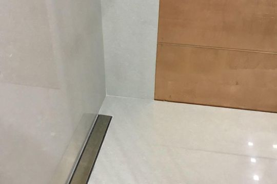 Banheiro de apartamento para alugar com 2 quartos, 68m² em Jardim Flor da Montanha, Guarulhos