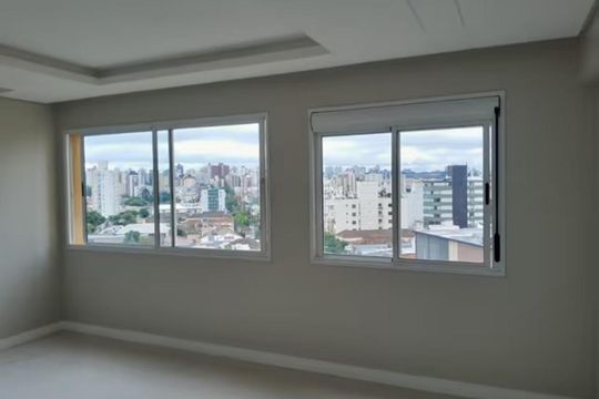 Apartamento para alugar com 2 quartos, 75m² em Santo Antônio, Porto Alegre