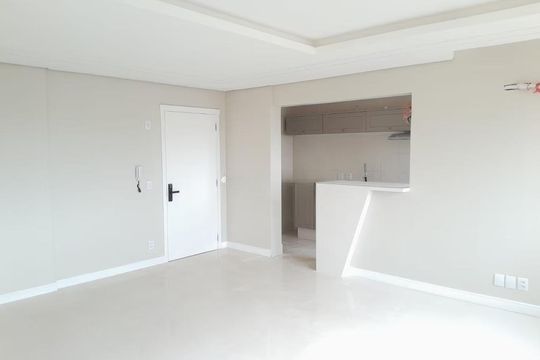 Apartamento para alugar com 2 quartos, 75m² em Santo Antônio, Porto Alegre