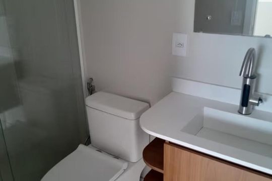 Banheiro 1 de apartamento para alugar com 2 quartos, 75m² em Santo Antônio, Porto Alegre