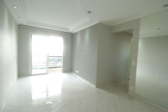 Sala de apartamento para alugar com 2 quartos, 65m² em São Domingos, São Paulo