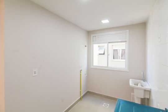 Cozinha de apartamento à venda com 2 quartos, 44m² em Estância Velha, Canoas