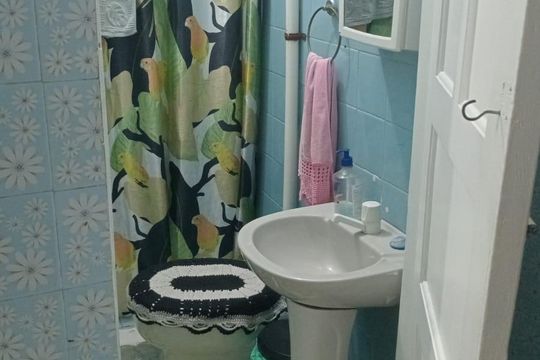 Banheiro social de casa para alugar com 3 quartos, 500m² em Taquara, Rio de Janeiro