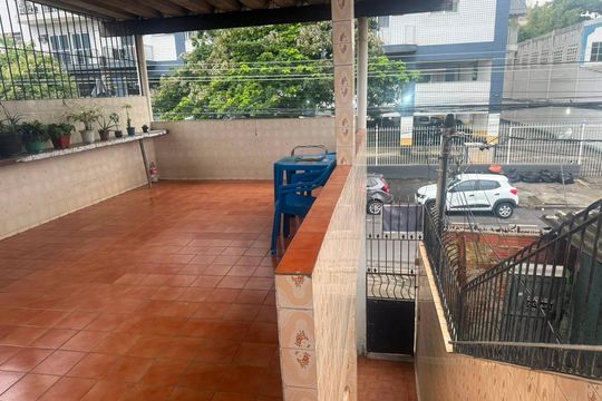 Área comum de casa para alugar com 3 quartos, 500m² em Taquara, Rio de Janeiro