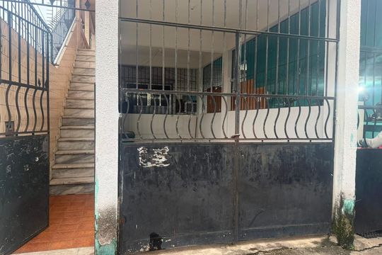 Fachada de casa para alugar com 3 quartos, 500m² em Taquara, Rio de Janeiro