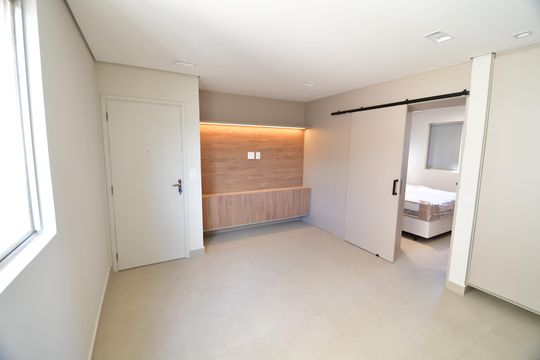 Sala de apartamento para alugar com 1 quarto, 44m² em Centro, Campinas
