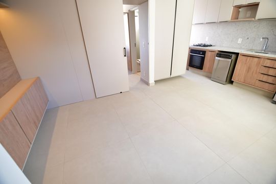 Sala de apartamento para alugar com 1 quarto, 44m² em Centro, Campinas