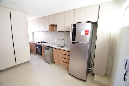 Cozinha de apartamento para alugar com 1 quarto, 44m² em Centro, Campinas