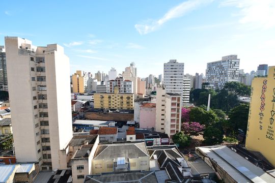 Quarto - Vista de apartamento para alugar com 1 quarto, 44m² em Centro, Campinas