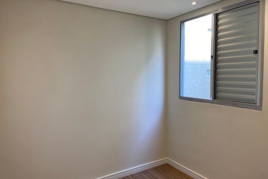 Apartamento à venda com 2 quartos, 44m² em Parque Ipe, São Paulo