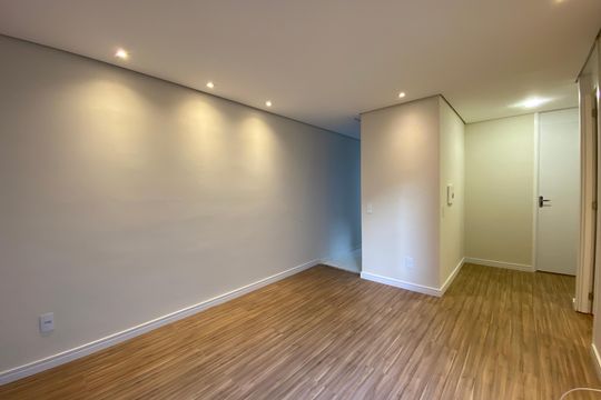Apartamento à venda com 2 quartos, 44m² em Parque Ipe, São Paulo