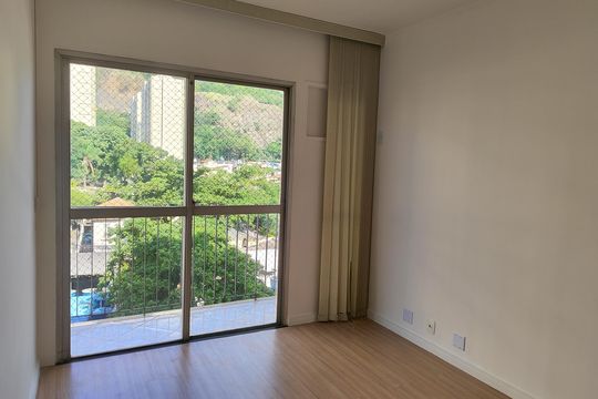 Sala de apartamento para alugar com 3 quartos, 67m² em Rocha, Rio de Janeiro