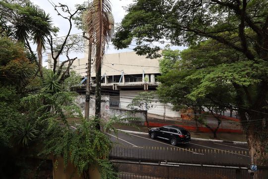 Vista da Suíte de casa para alugar com 4 quartos, 361m² em Jardim Guedala, São Paulo