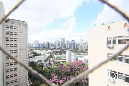 vista  de apartamento para alugar com 3 quartos, 263m² em Vila Morumbi, São Paulo