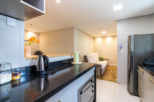 Cozinha de apartamento para alugar com 2 quartos, 75m² em Santana, São Paulo