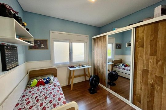 Quarto 2 de casa de condomínio para alugar com 4 quartos, 211m² em Centro, Gravataí