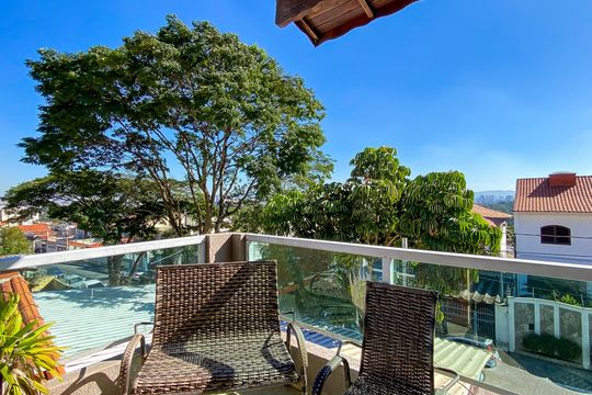 Varanda  de casa para alugar com 4 quartos, 180m² em Engenheiro Goulart, São Paulo