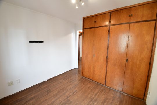 Apartamento para alugar com 2 quartos, 77m² em Vila Itapura, Campinas