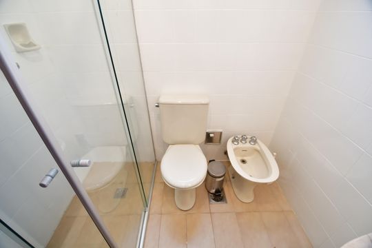 Apartamento para alugar com 2 quartos, 77m² em Vila Itapura, Campinas